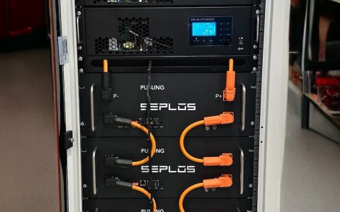 3-fázový off-grid/UPS solárny systém MSB Delta 15TF 25kWh  - inštalácia Žilina